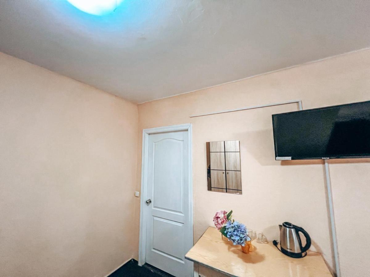 Guest House Near Railway Station كييف المظهر الخارجي الصورة