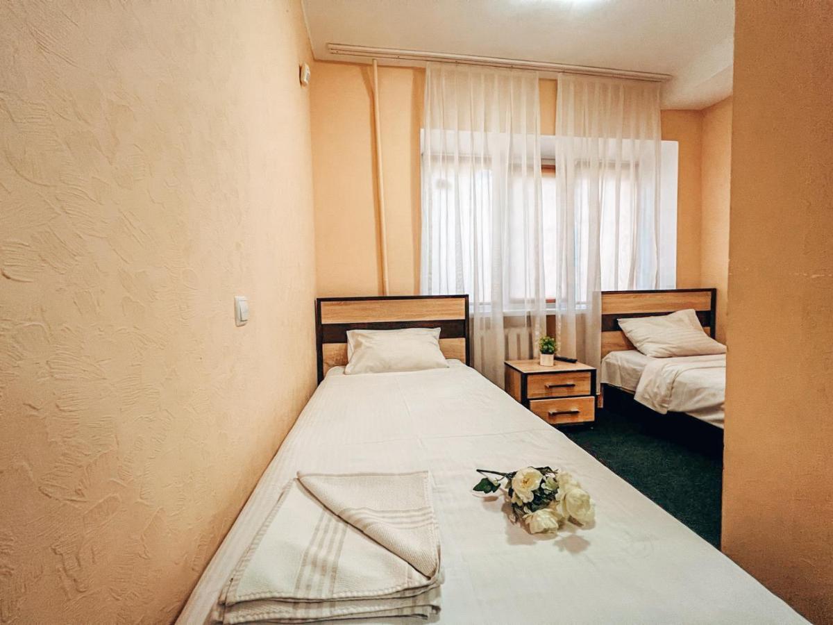 Guest House Near Railway Station كييف المظهر الخارجي الصورة